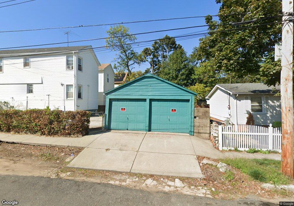 111-17 153rd St, Jamaica, NY 11433 - photo 1