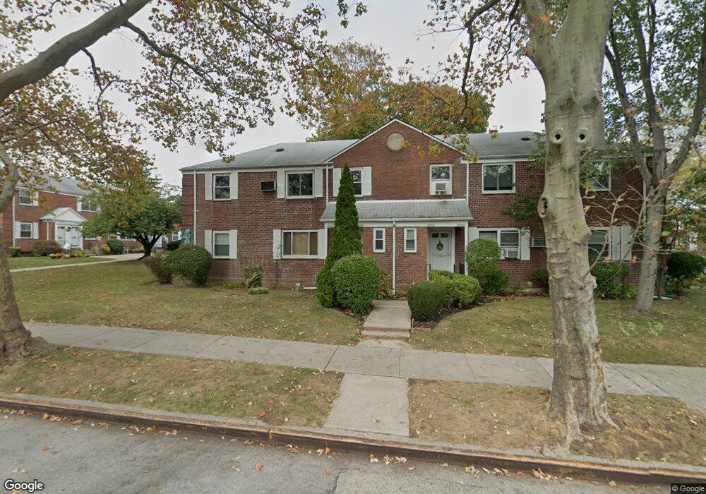 246-17 Union Turnpike unit D, Bellerose, NY 11426 - photo 1