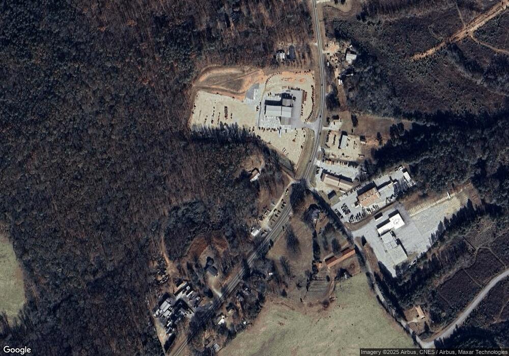 10520 Highway 59, Carnesville, GA 30521 - photo 1