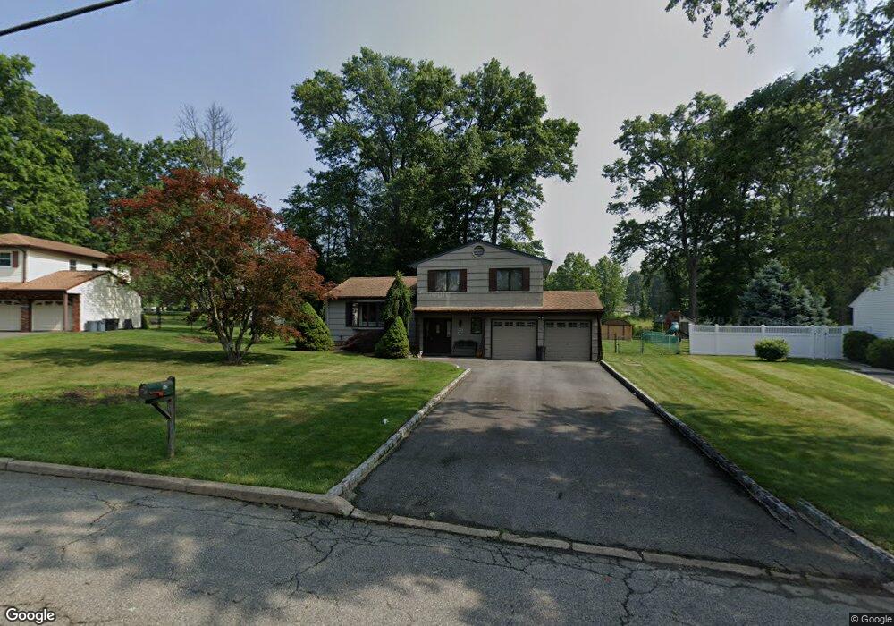 32 Templar Way, Parsippany, NJ 07054 - photo 1