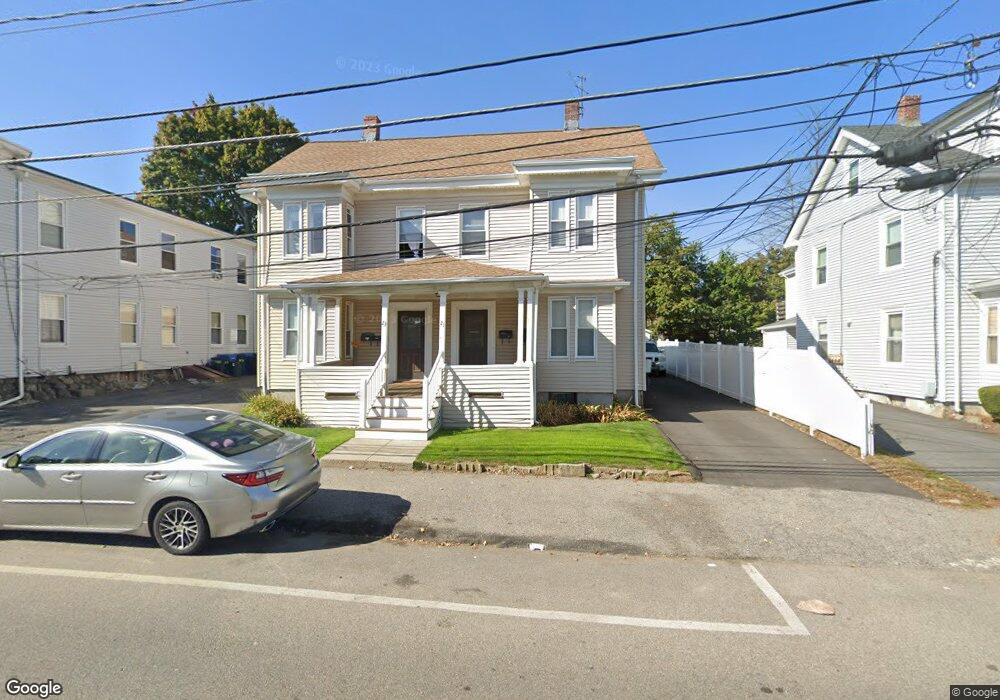 23 Lowell St unit 2, Waltham, MA 02453 - photo 1