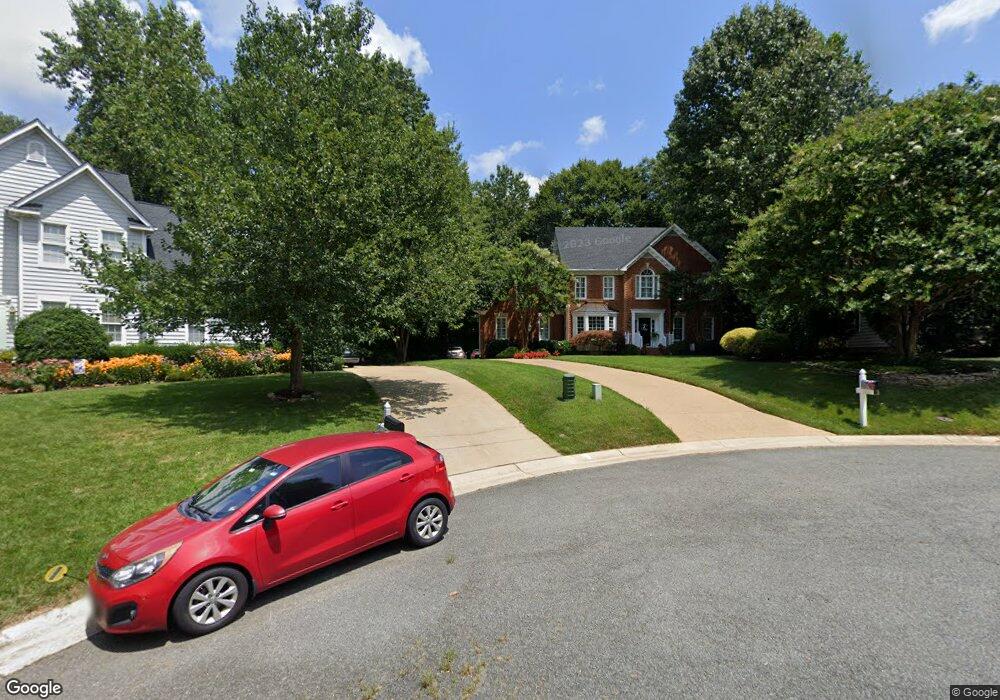 10524 Silverthorn Ct, Mechanicsville, VA 23116 - photo 1