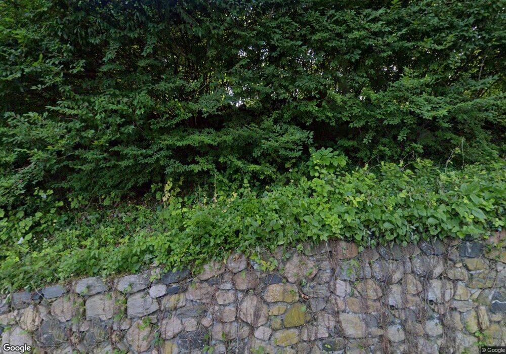 711 West Rd, New Canaan, CT 06840 - photo 1