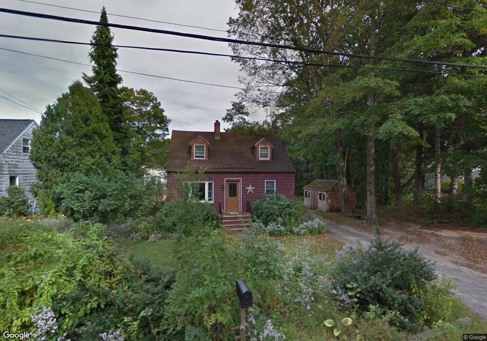 468 Locust St, Rollinsford, NH 03869 - photo 1