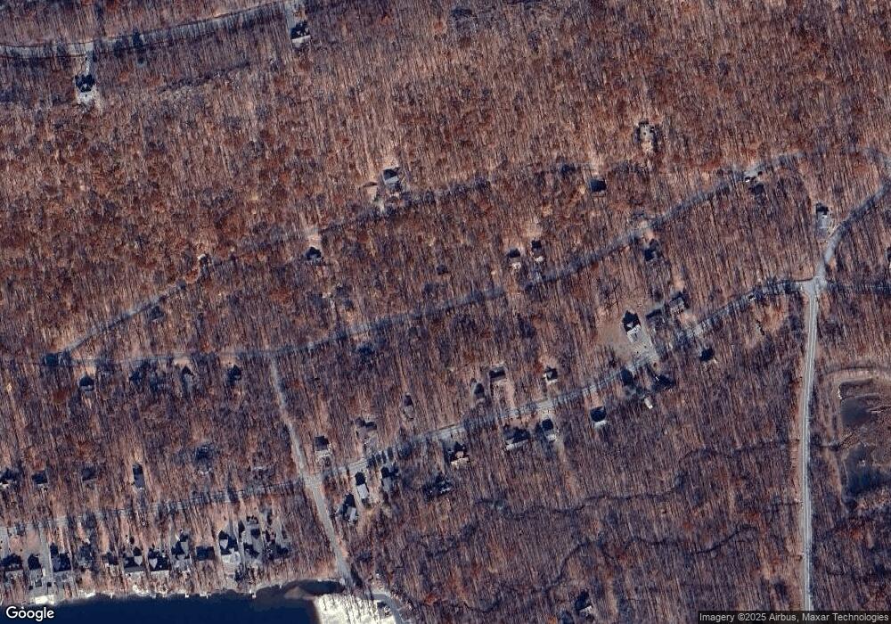 19 Iroquois Cir, Hazleton, PA 18202 - photo 1