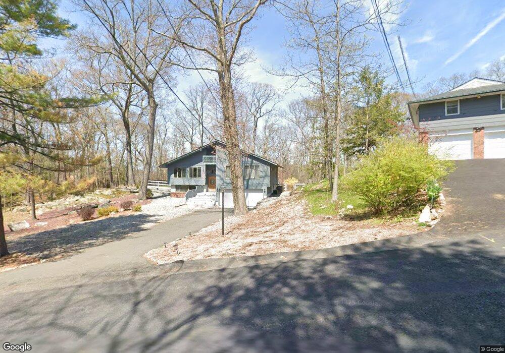 27 Deer Path Rd, Tuxedo Park, NY 10987 - photo 1