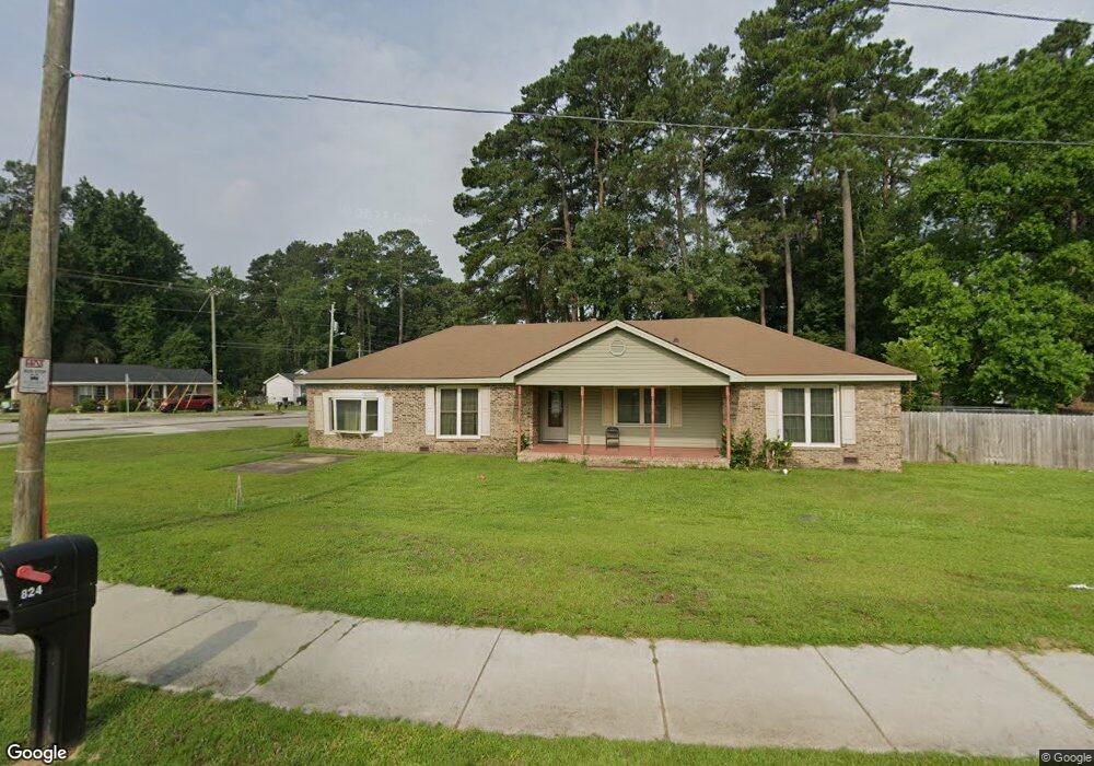 824 Glensford Dr, Fayetteville, NC 28314 - photo 1