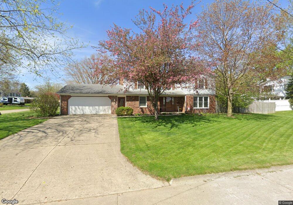 921 Spring Valley Dr, Anderson, IN 46011 - photo 1