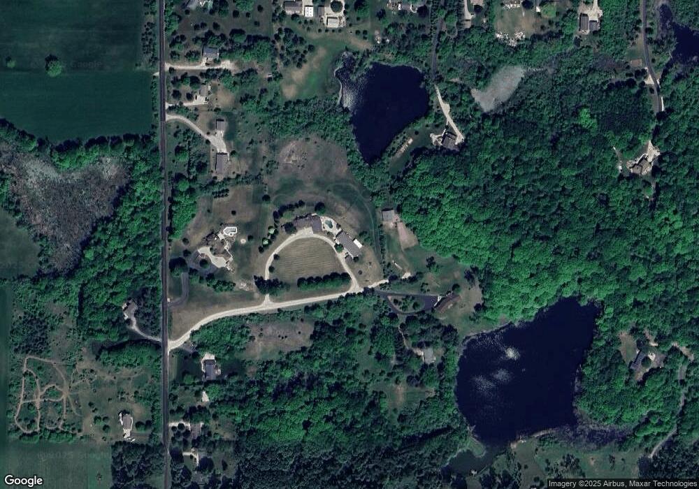 7012 Kettle View Dr S, West Bend, WI 53090 - photo 1