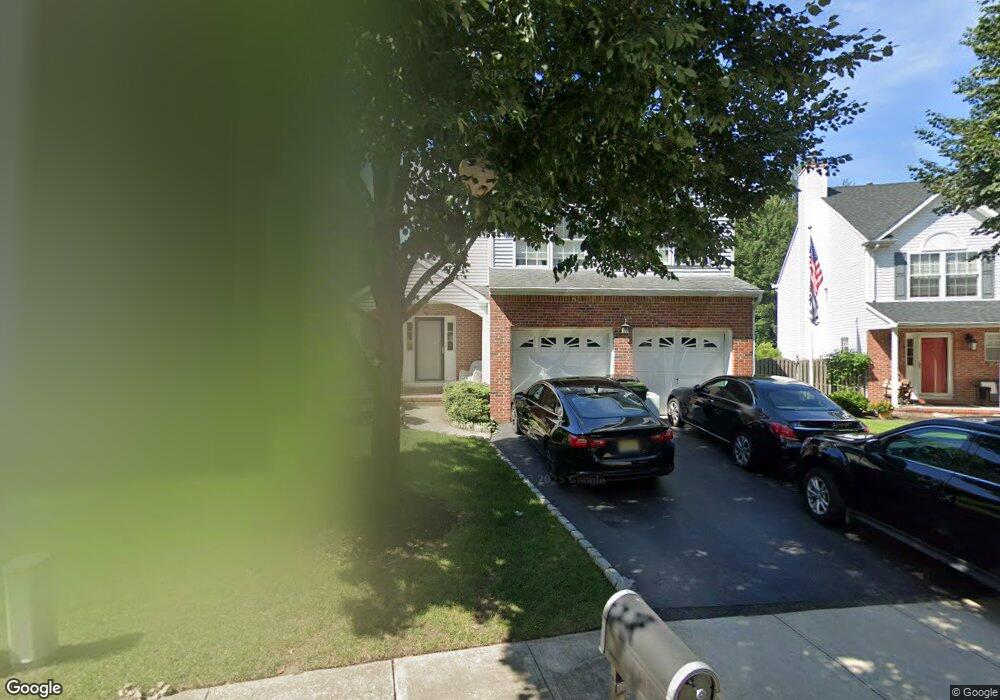 652 Seagull Dr, Paramus, NJ 07652 - photo 1