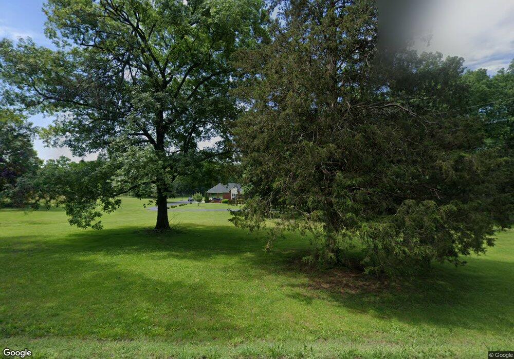 1136 Narrows Rd, Shelbyville, TN 37160 - photo 1