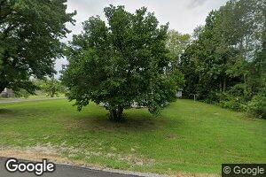 711 S Elm St, Sesser, IL 62884