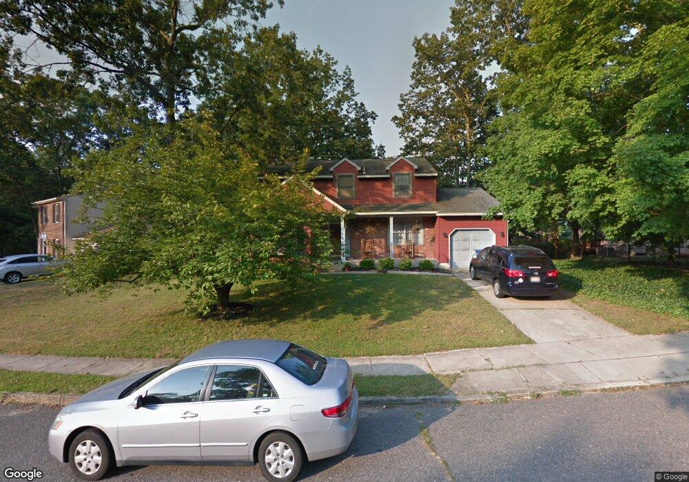 10 Shadow Oak Ct, Mount Laurel, NJ 08054 - photo 1