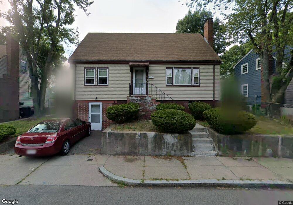 40 Oakcrest Rd, Hyde Park, MA 02136 - photo 1