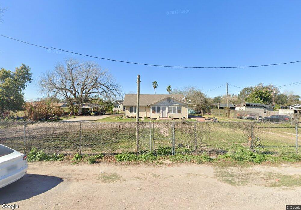 603 S Victoria Rd, Donna, TX 78537 - photo 1