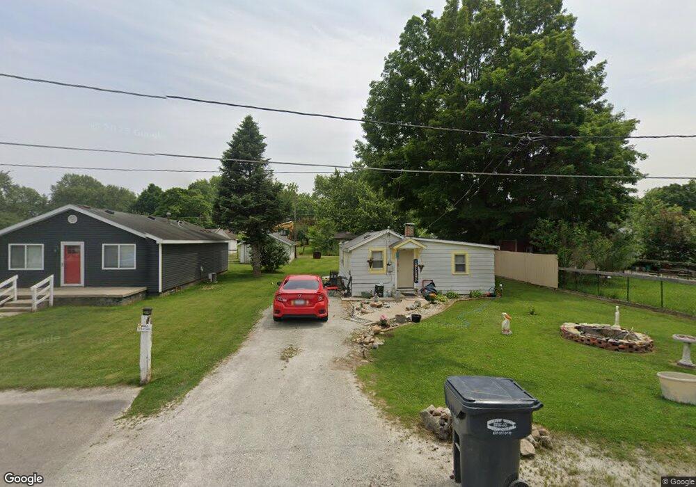 1608 E 18th St, Anderson, IN 46016 - photo 1