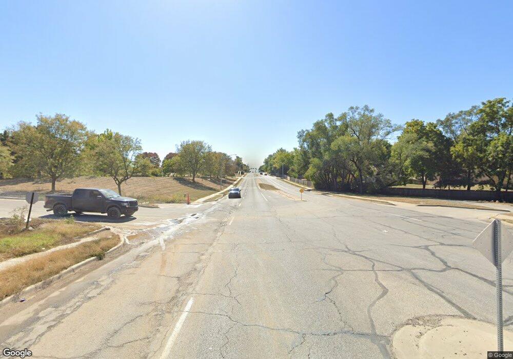 7327 Quivira Rd, Shawnee, KS 66216 - photo 1