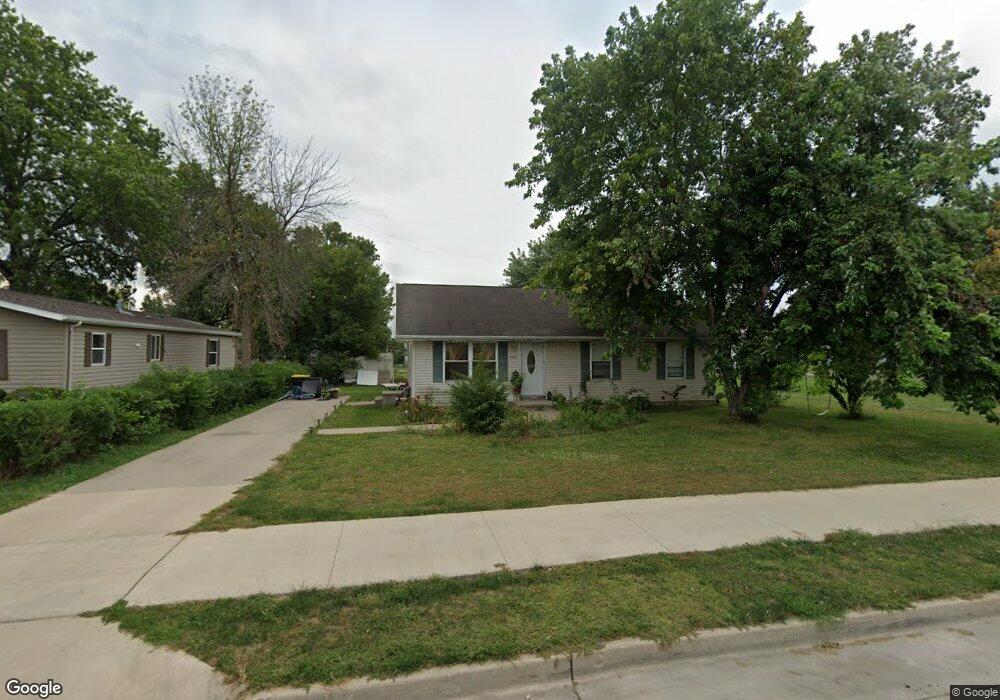 608 E Ayers St, Osceola, IA 50213 - photo 1