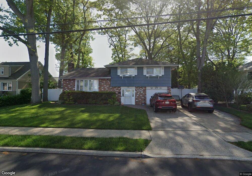 899 Orlando Ave, West Hempstead, NY 11552 - photo 1