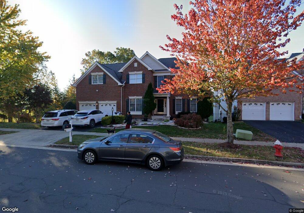 43093 Valiant Dr, Chantilly, VA 20152 - photo 1