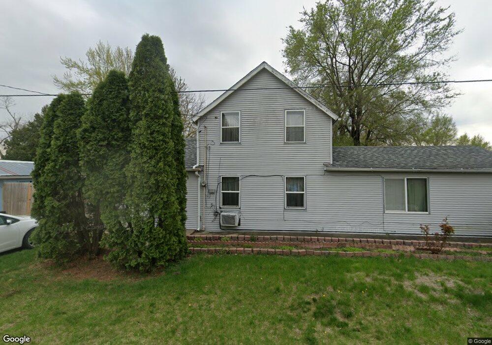 1301 Main St, Columbus Junction, IA 52738 - photo 1