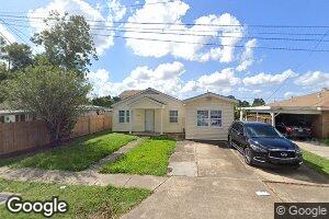 2304 Hero Dr, Gretna, LA 70053