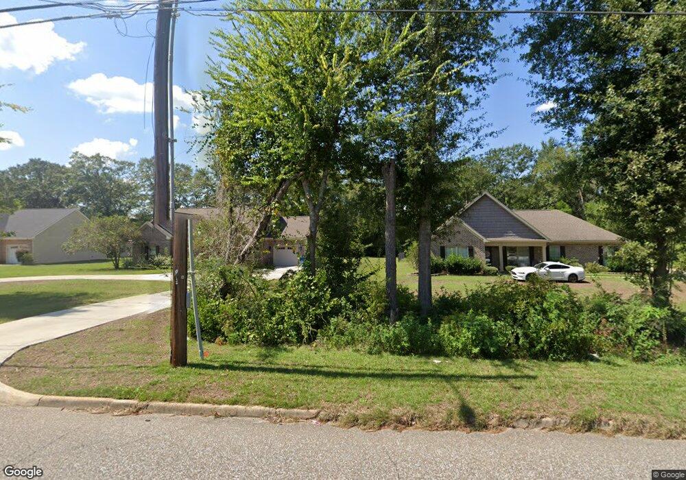1745 Denton Rd, Dothan, AL 36303 - photo 1