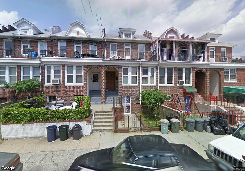 4413 25th Ave, Astoria, NY 11103 - photo 1