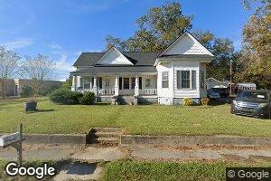 407 N Jefferson St, Saluda, SC 29138
