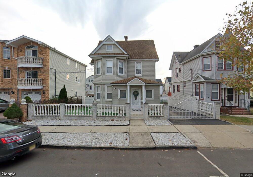 472 Devon St, Kearny, NJ 07032 - photo 1