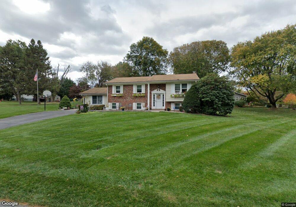 5910 Dale Dr, Sykesville, MD 21784 - photo 1