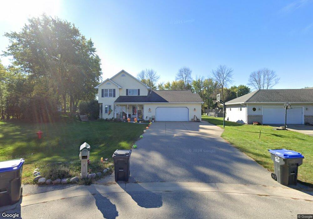 W2963 Creekside Ct, Appleton, WI 54915 - photo 1