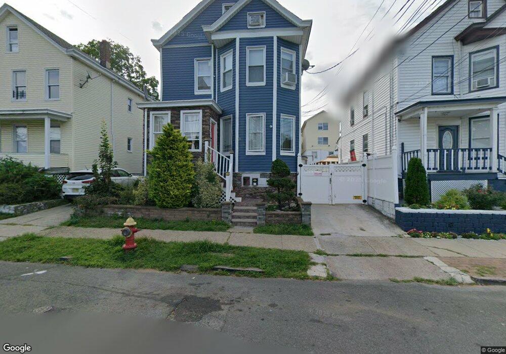 138 N 10th St unit 2, Paterson, NJ 07522 - photo 1