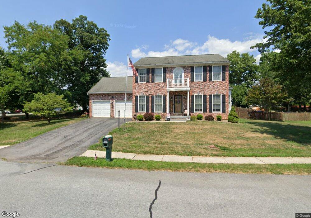 225 Hykes Rd E, Greencastle, PA 17225 - photo 1