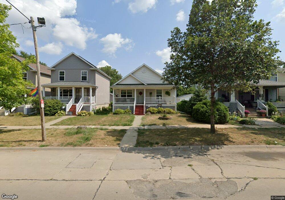 912 8th St SE, Cedar Rapids, IA 52401 - photo 1