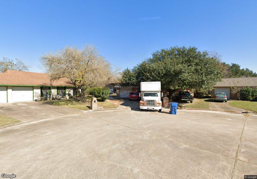 8722 Chipping Ln, Houston, TX 77088 - photo 1