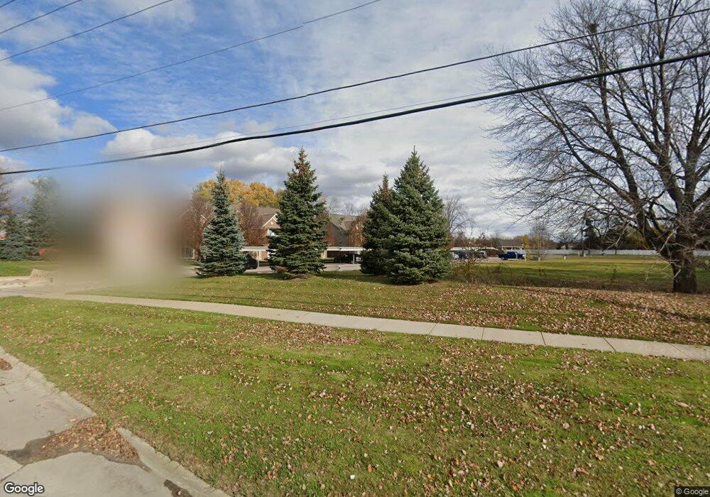 34062 Utica Rd unit 11, Fraser, MI 48026 - photo 1