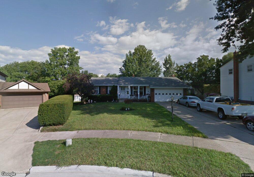 29333 Laurel Ln, Wickliffe, OH 44092 - photo 1