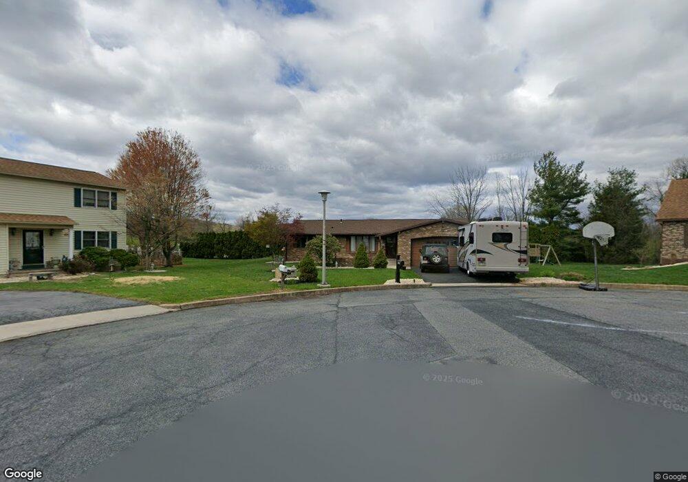 4606 Lahall Ave, Reading, PA 19605 - photo 1