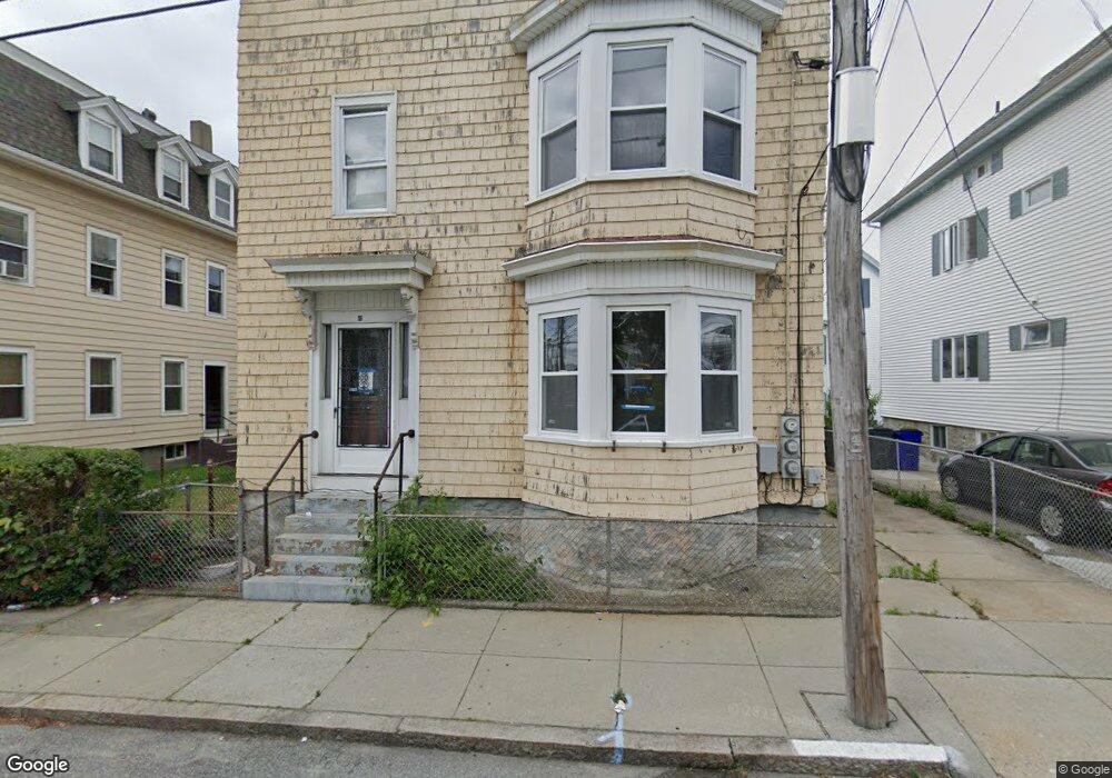 81 Forest St, Fall River, MA 02721 - photo 1