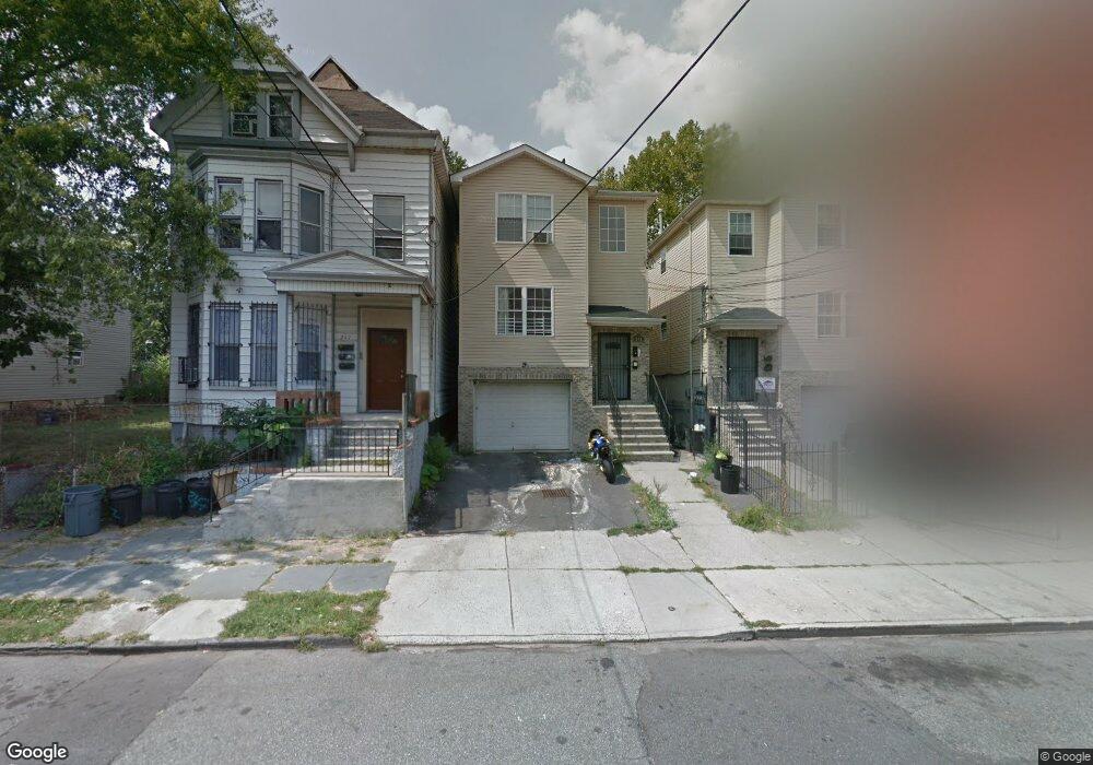 245 S 8th St unit 2, Newark, NJ 07103 - photo 1