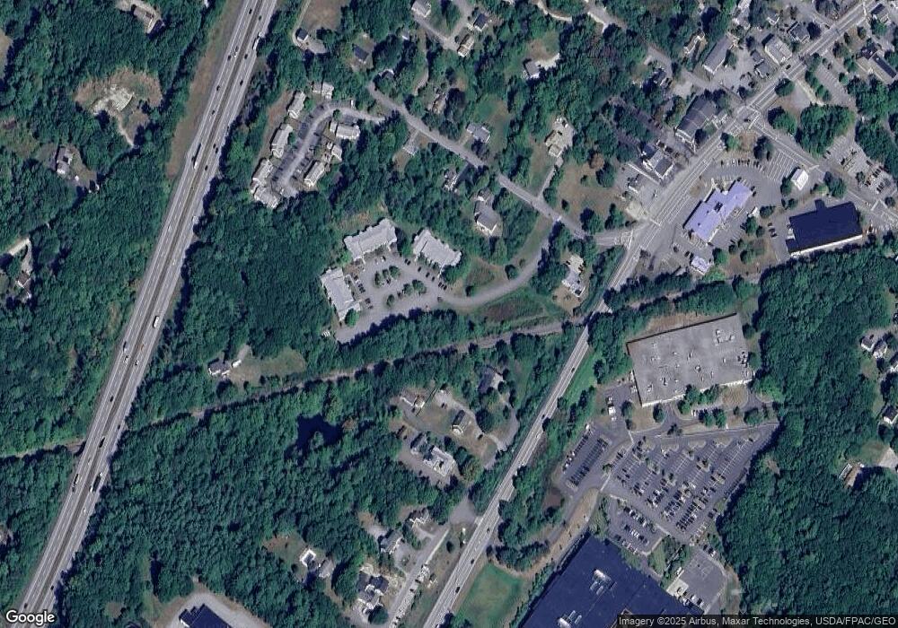 53 Somerset unit C, Freeport, ME 04032 - photo 1