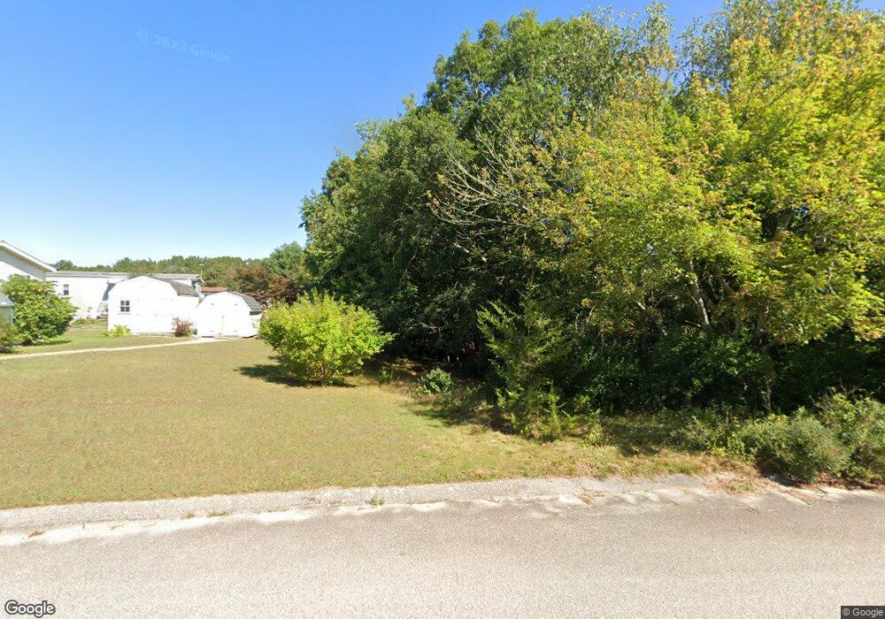 210 Little Pond Rd, Wakefield, RI 02879 - photo 1