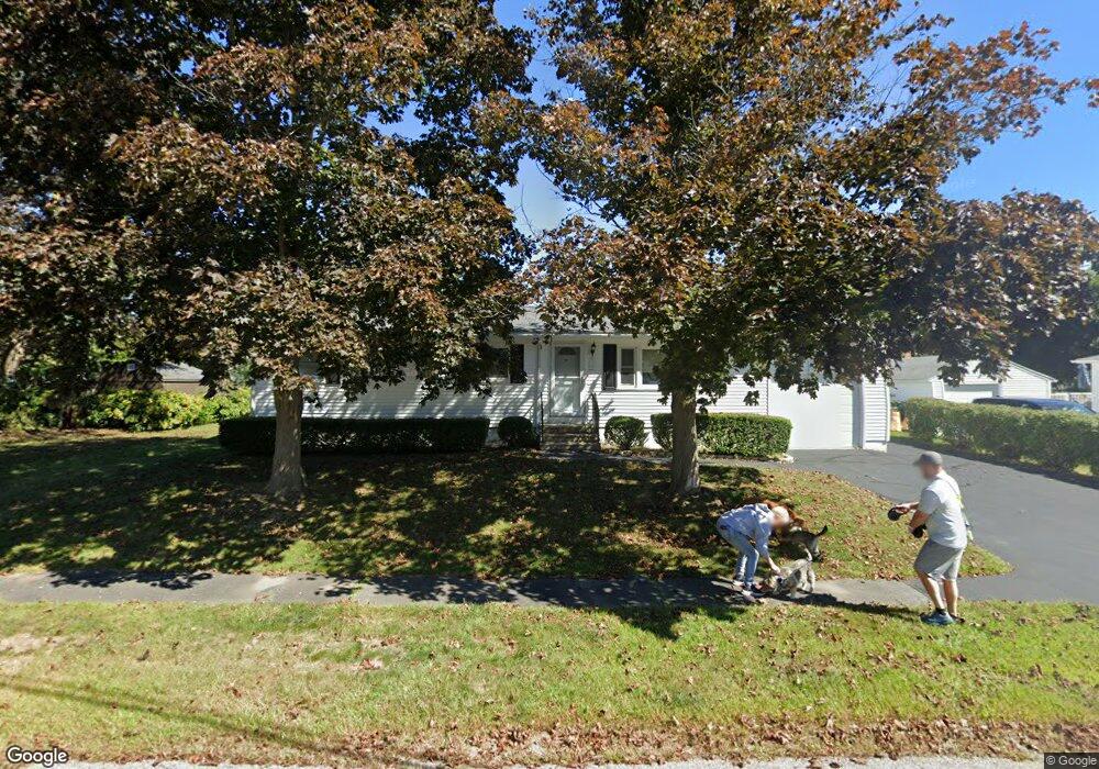 5 Denise St, Portsmouth, NH 03801 - photo 1