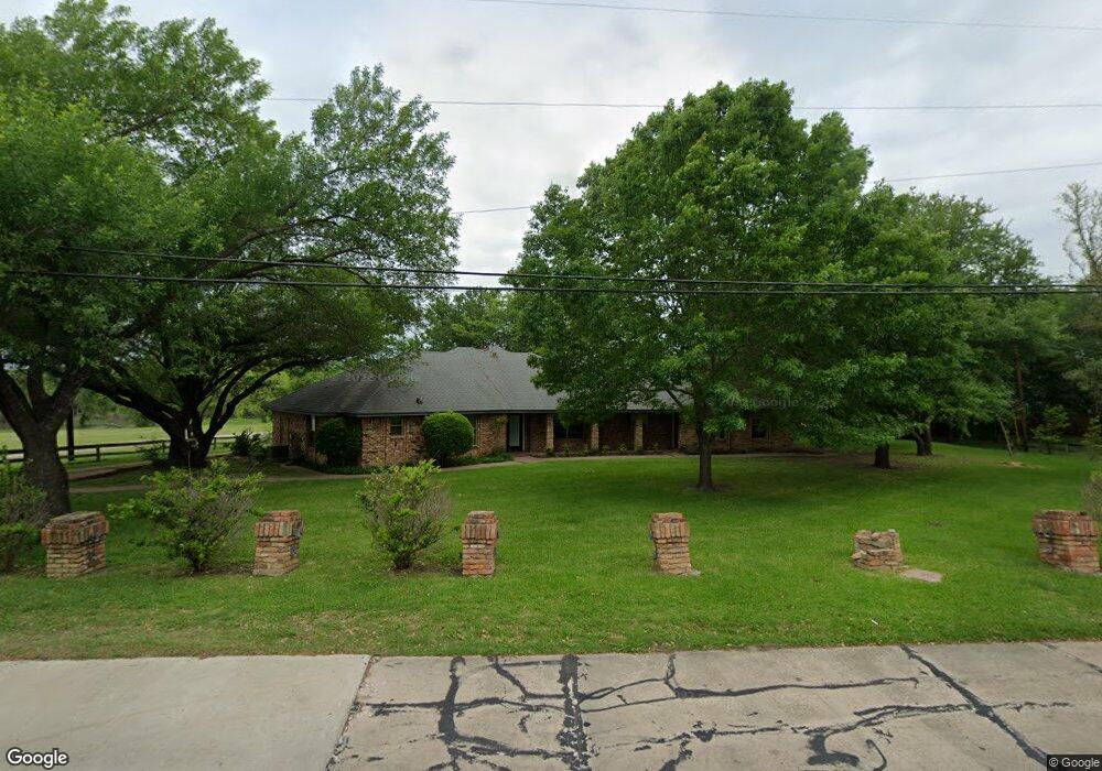 1816 W Baldridge St, Ennis, TX 75119 - photo 1