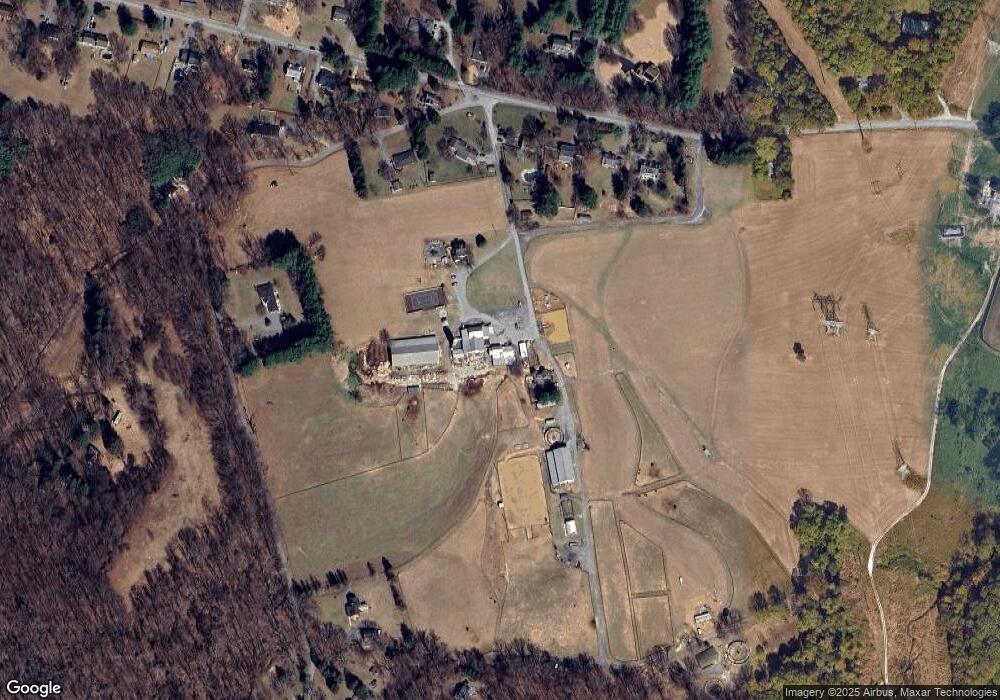 427 Cockeys Mill Rd, Reisterstown, MD 21136 - photo 1