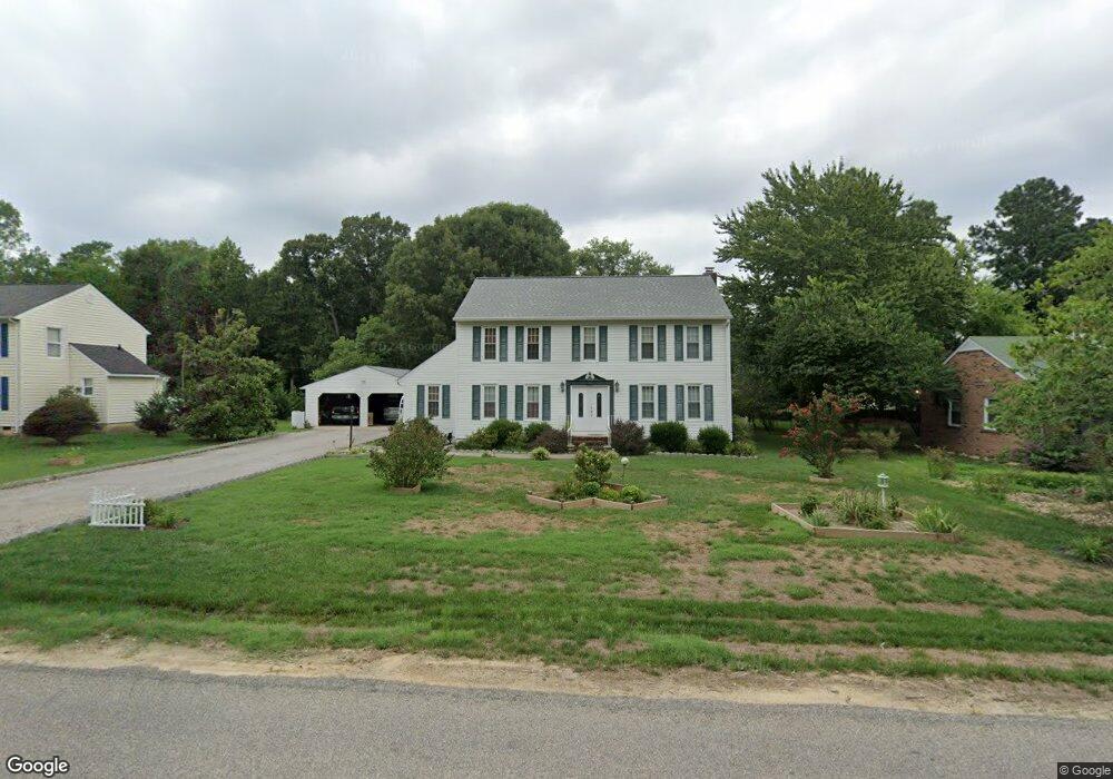 10912 Beaver Castle Rd, Hopewell, VA 23860 - photo 1