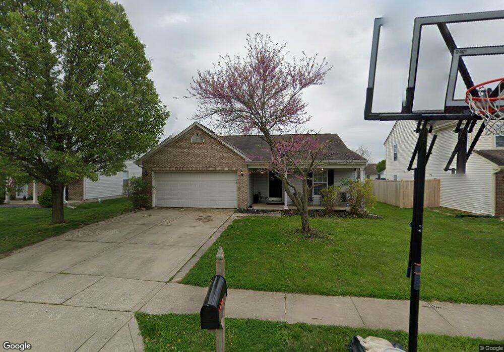 1177 Sunkiss Ct, Franklin, IN 46131 - photo 1