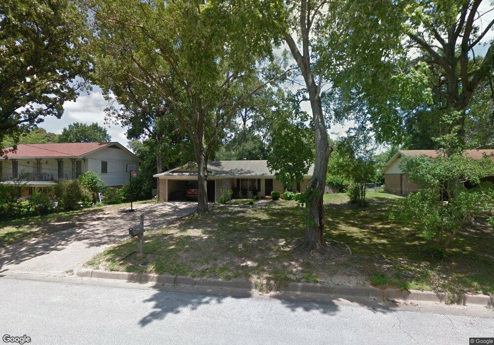 3916 3916 Belle Mere, Tyler, TX 75701 - photo 1