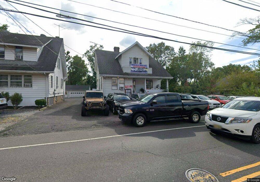 2486 Vauxhall Rd, Union, NJ 07083 - photo 1